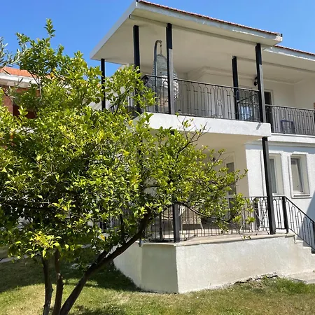 アパート Sun フォチャ